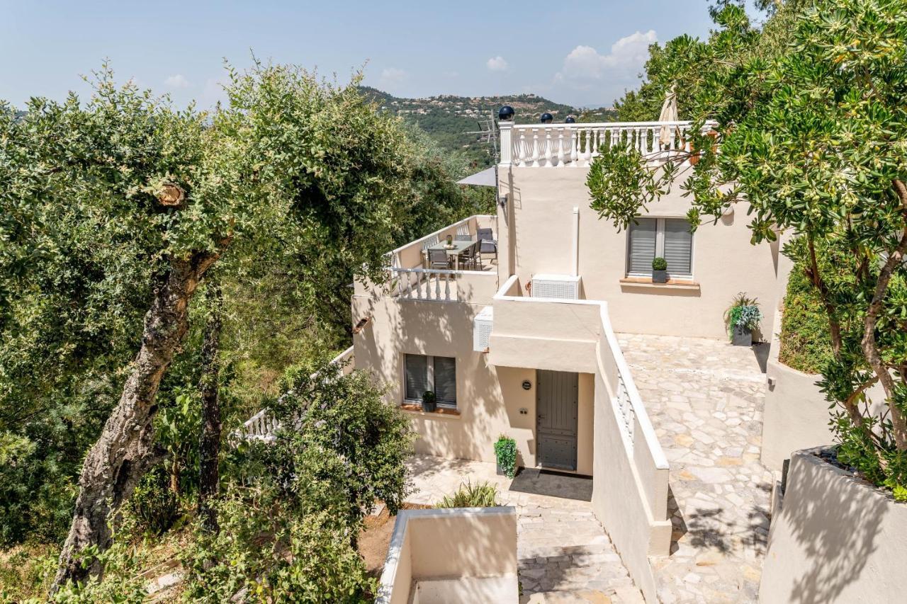 Le Grand Thao Apartment Frejus Exterior photo